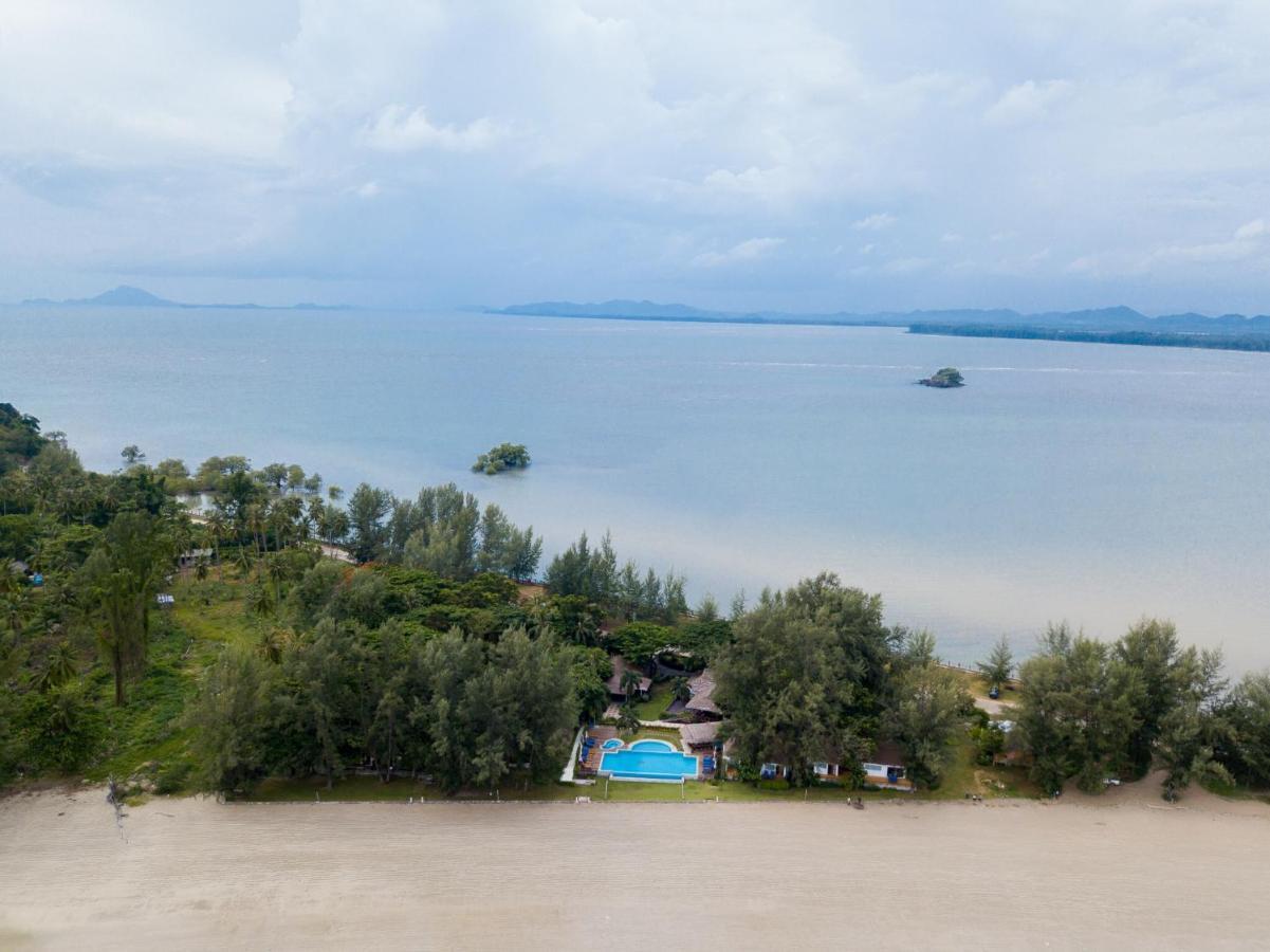 Twin Bay Resort - SHA Extra Plus Ko Lanta Esterno foto