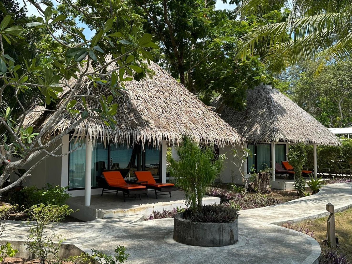 Twin Bay Resort - SHA Extra Plus Ko Lanta Esterno foto