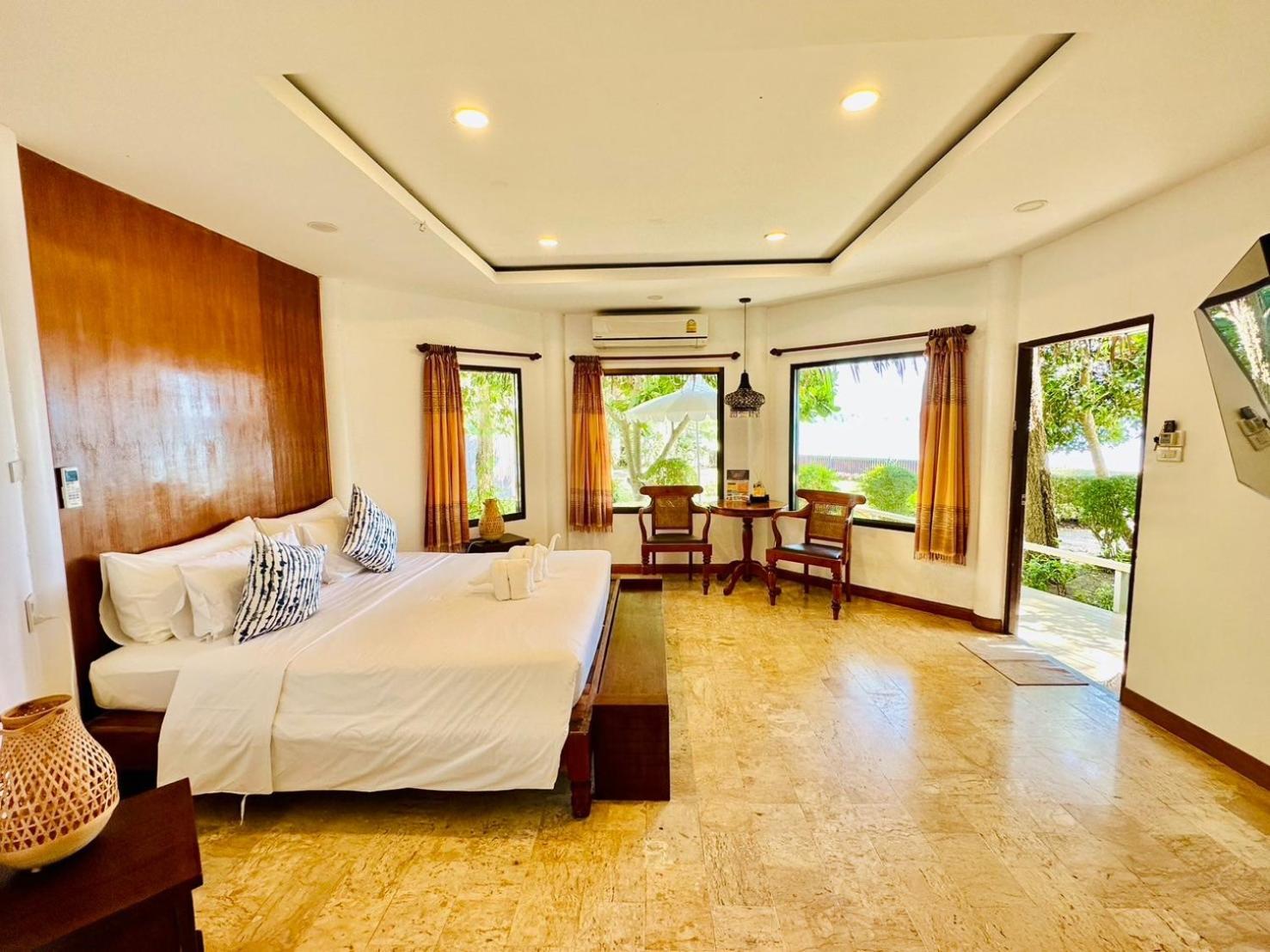 Twin Bay Resort - SHA Extra Plus Ko Lanta Esterno foto