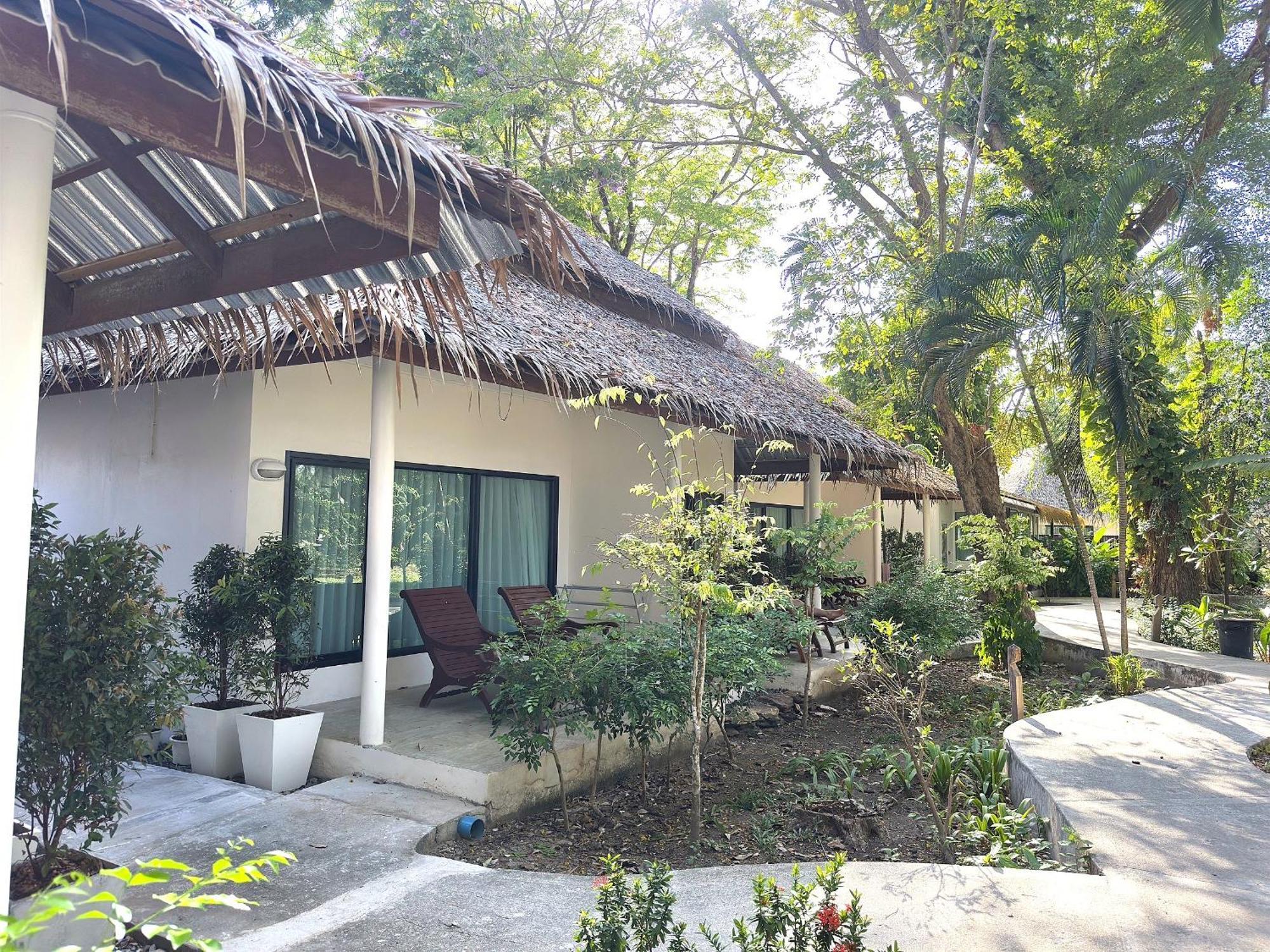 Twin Bay Resort - SHA Extra Plus Ko Lanta Esterno foto